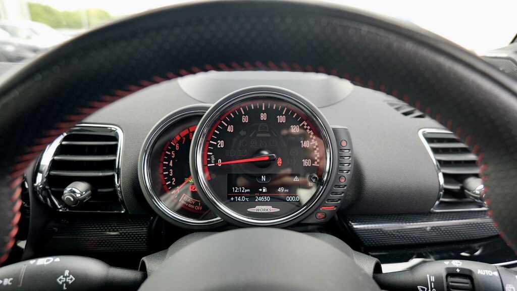 Mini Clubman Cooper Red #9