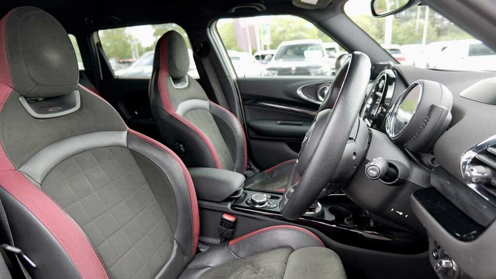 Mini Clubman Cooper Red #11