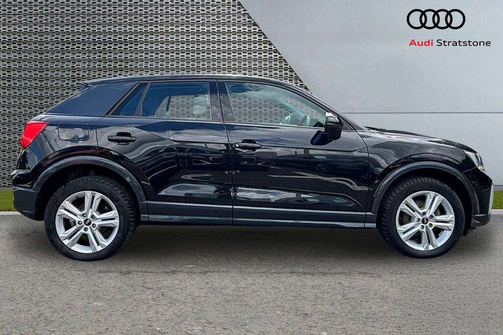 Audi Q2 Q2 Sport 30 Tfsi Grey #4