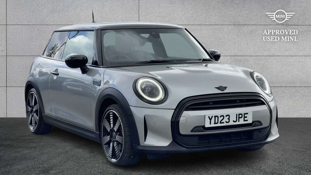 Mini Hatch 1.5 Cooper Exclusive Premium Plus 2023 YD23JPE Silver