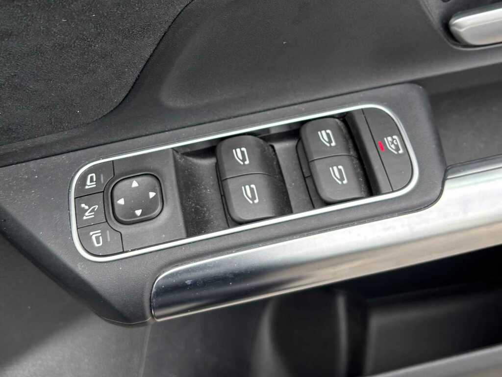 Mercedes-Benz B Class B180 Amg Line Premium Plus Grey #32