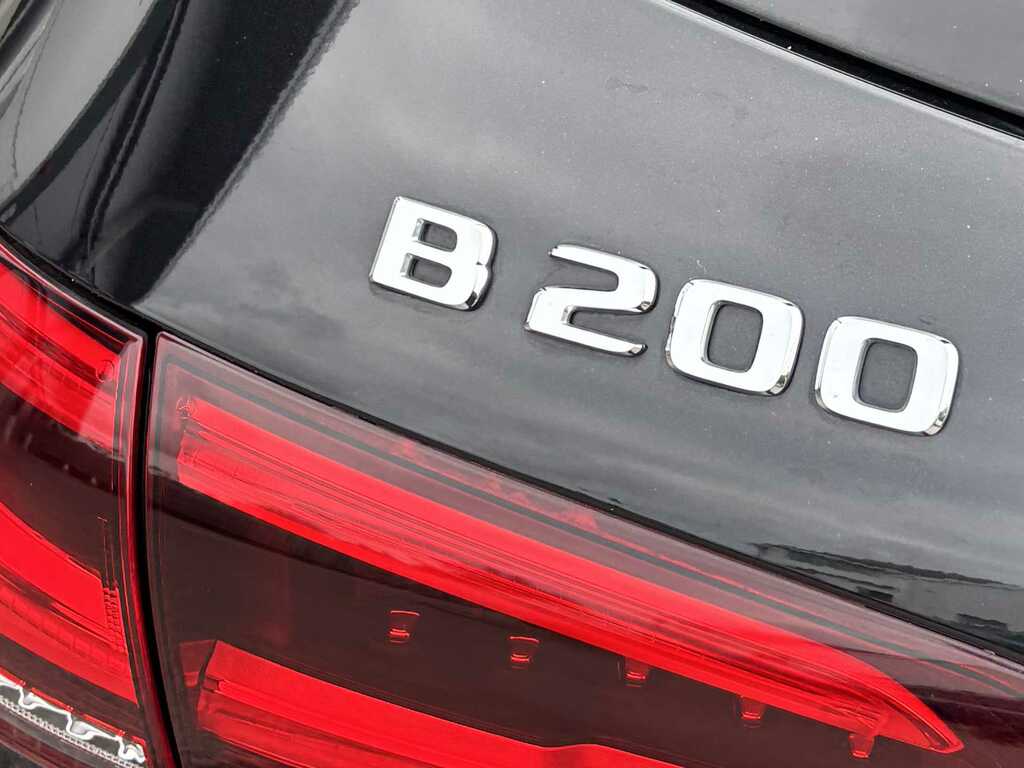 Mercedes-Benz B Class B180 Amg Line Premium Plus Grey #25