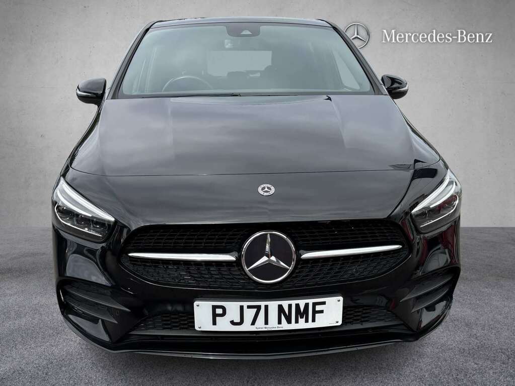 Mercedes-Benz B Class B200 Amg Line Premium Plus Edition 2021 Black #3