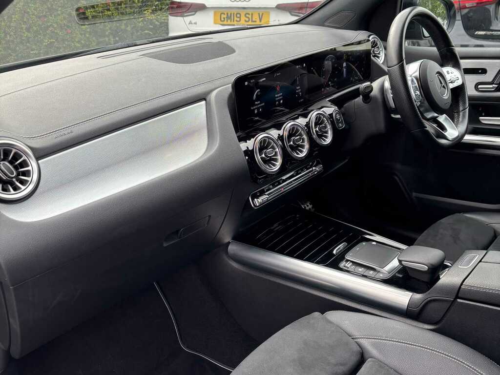 Mercedes-Benz B Class B180 Amg Line Premium Plus Grey #20