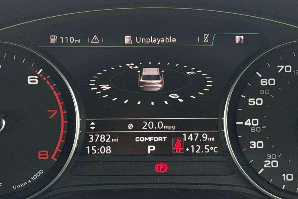 Audi A4 Avant Tfsi S Line Black Edition Mhev Red #28