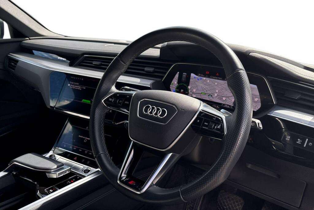 Audi E-tron 300Kw 55 Quattro 95Kwh S Line 2021 White #6