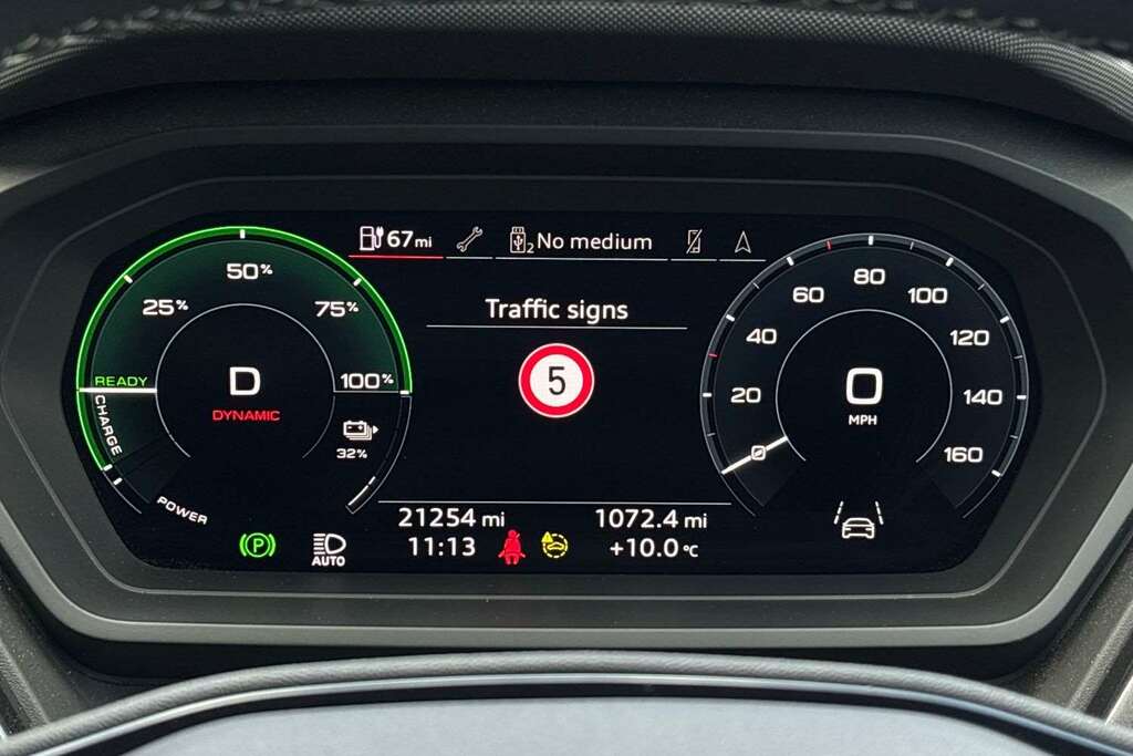 Audi Q4 E Tron 40 S Line Suv 82Kwh 204 Ps Black #15