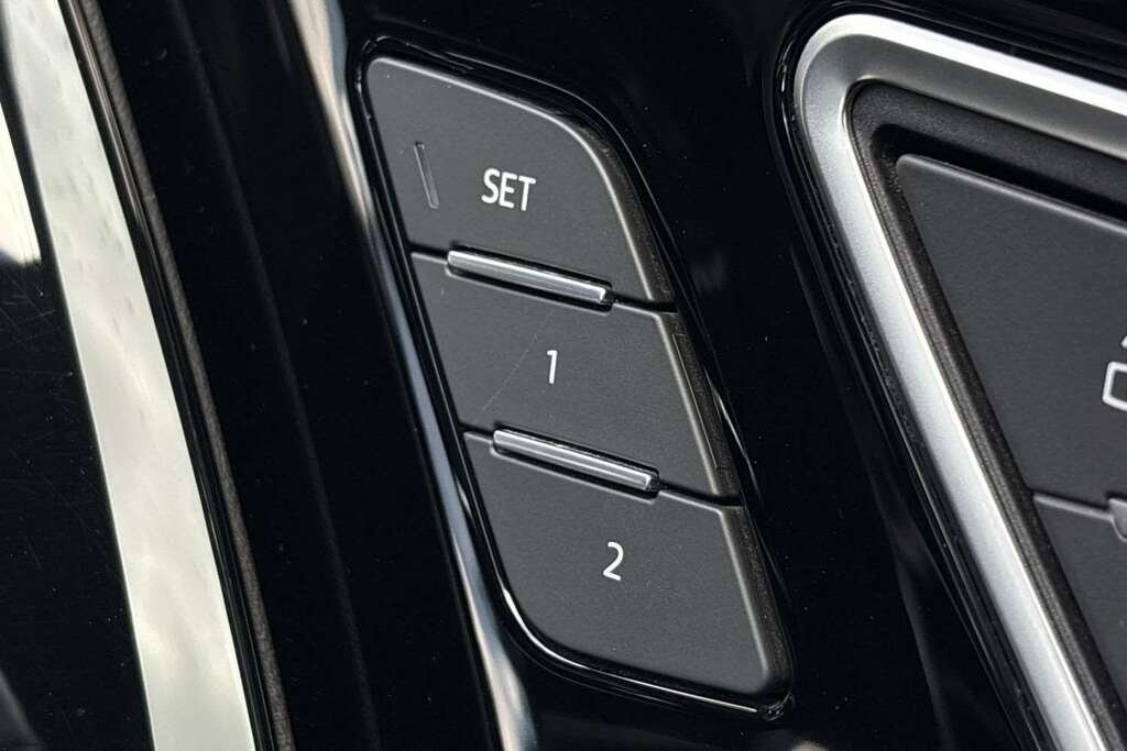 Audi Q4 E Tron 40 S Line Suv 82Kwh 204 Ps Black #22