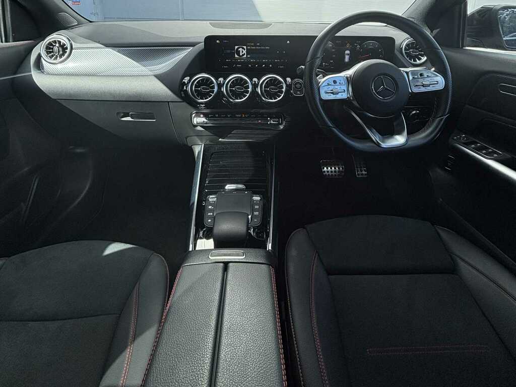 Mercedes-Benz GLA Class 1.3L Gla 200 Amg Line Executive 161 Bhp Blue #11