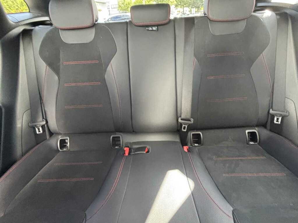 Mercedes-Benz GLA Class 1.3L Gla 200 Amg Line Executive 161 Bhp Blue #18
