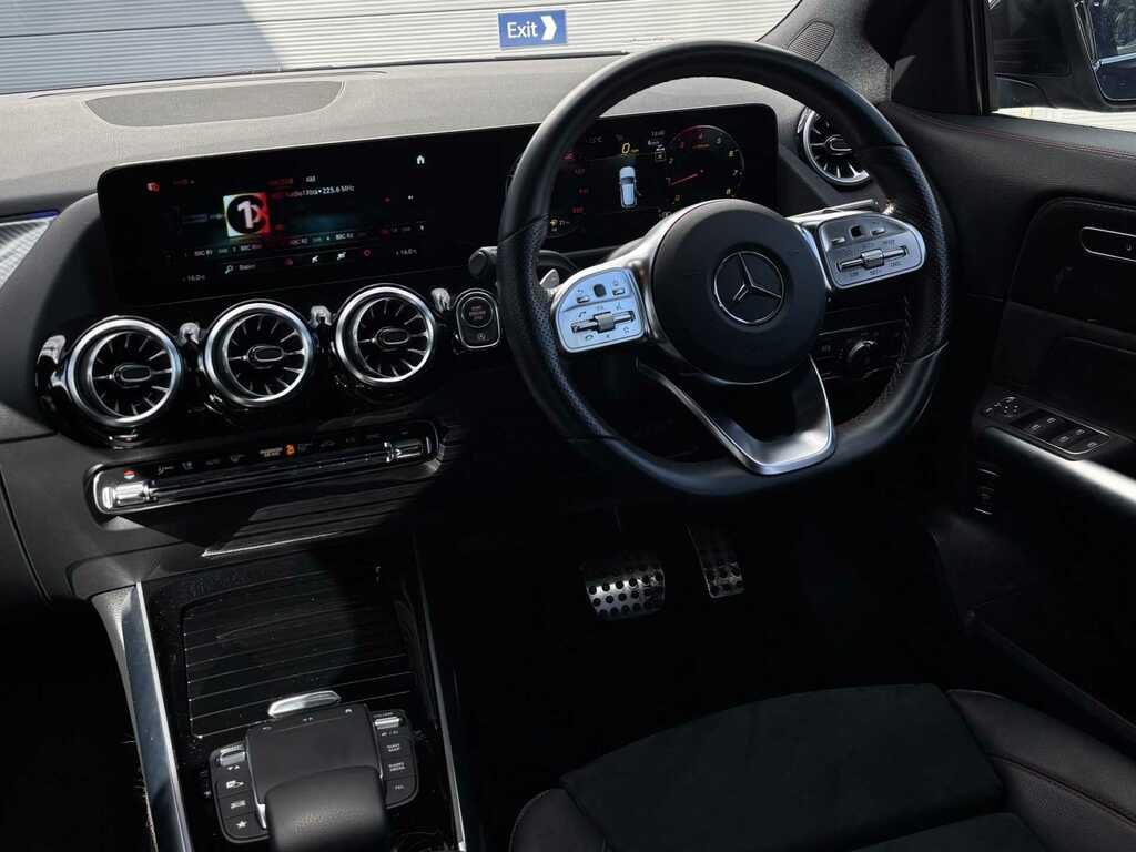 Mercedes-Benz GLA Class 1.3L Gla 200 Amg Line Executive 161 Bhp Blue #12