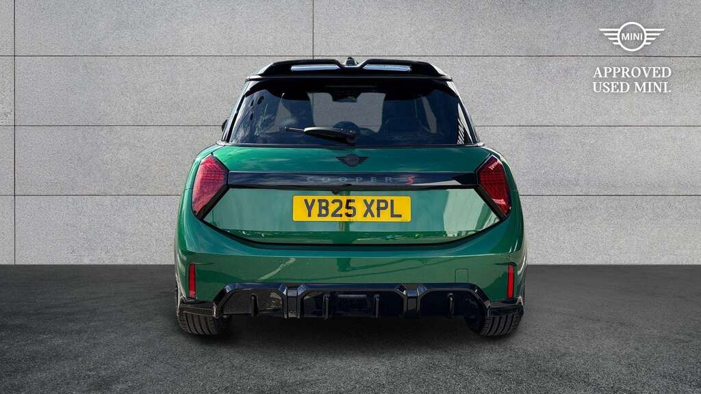 Mini Hatch 135Kw E Exclusive Level 1 41Kwh 2025 Black #19