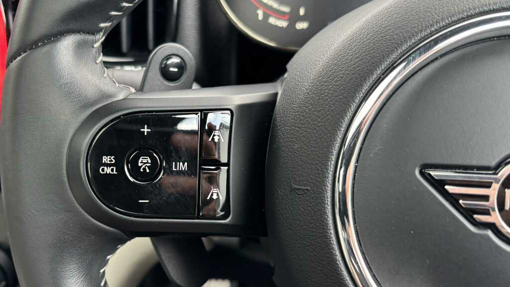 Mini Countryman Petrol Green #18
