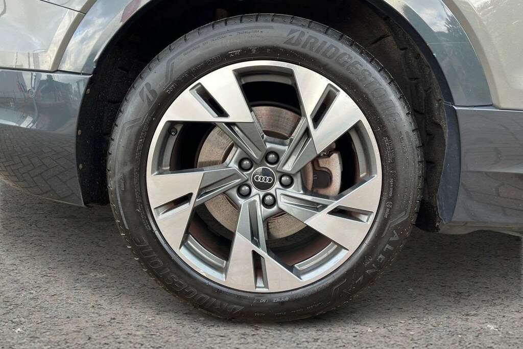 Audi Q8 e tron 250Kw 50 Quattro 95Kwh Sport 2023 YA23LPJ Grey #6