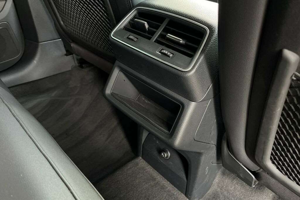 Audi Q8 e tron Sport 55 E-tron Quattro 300,00 Kw White #12