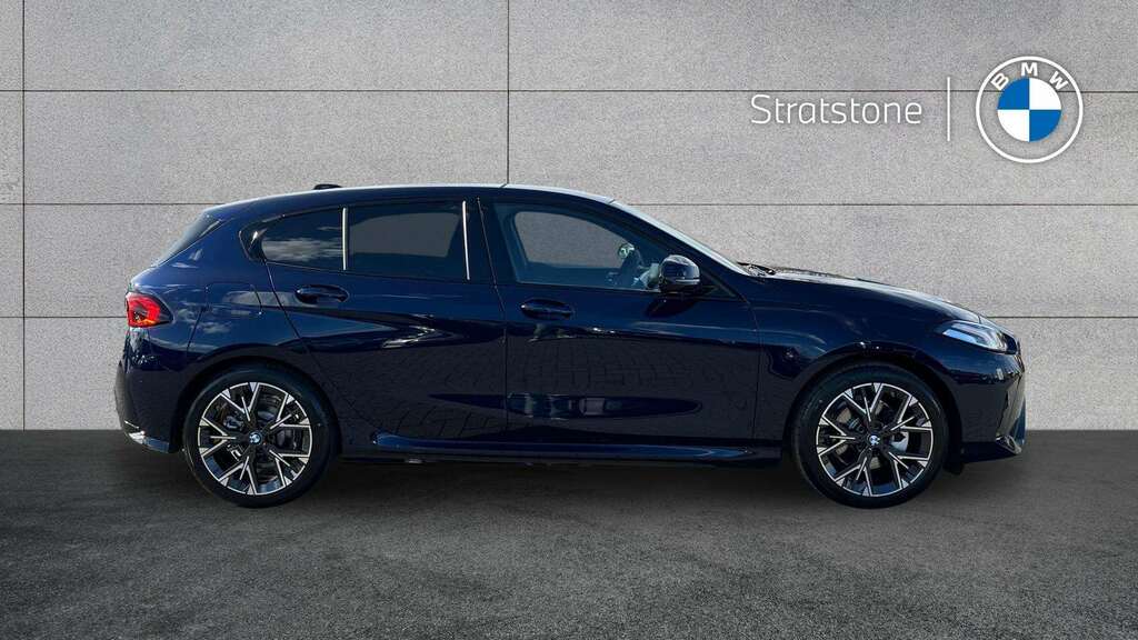 BMW 1 Series 120 M Sport Step Red #3