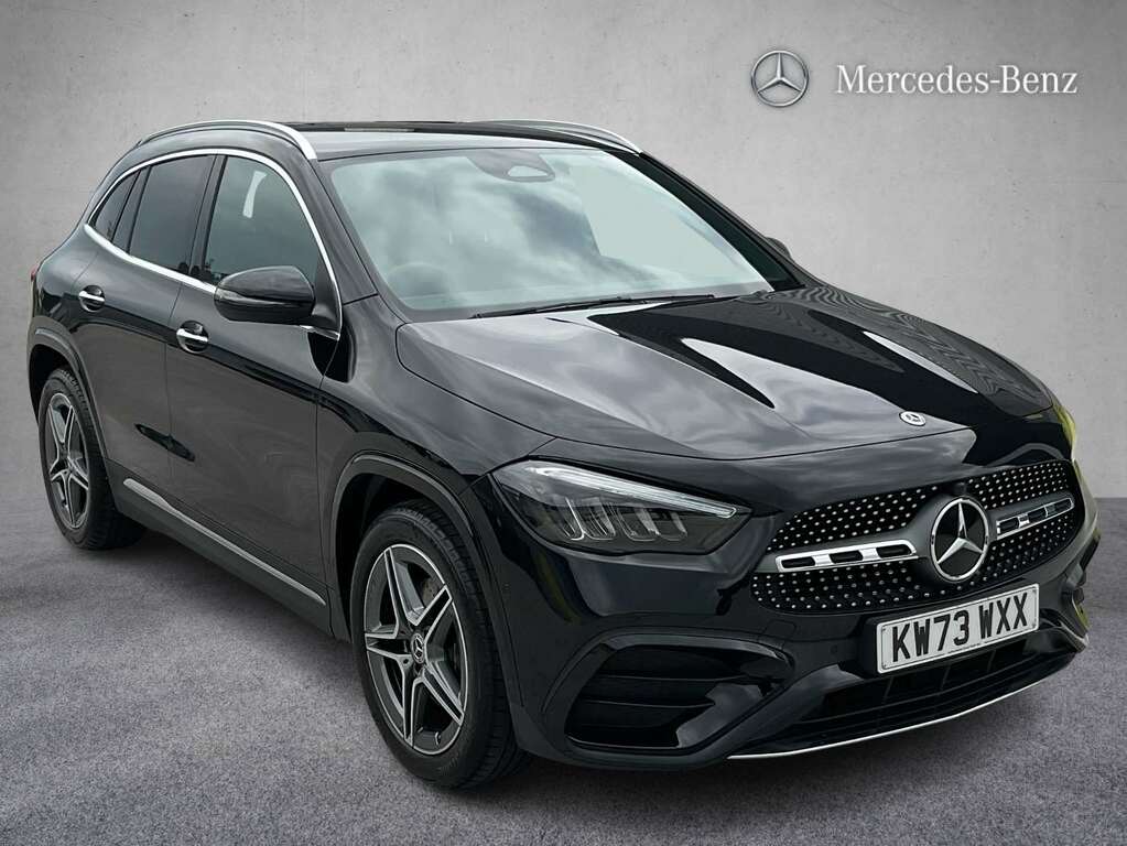 Mercedes-Benz GLA Class 220D 4Matic Amg Line Premium 2023 Black