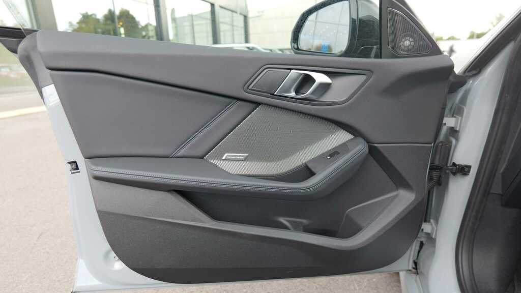 BMW 2 Series 220I M Sport Step Blue #25