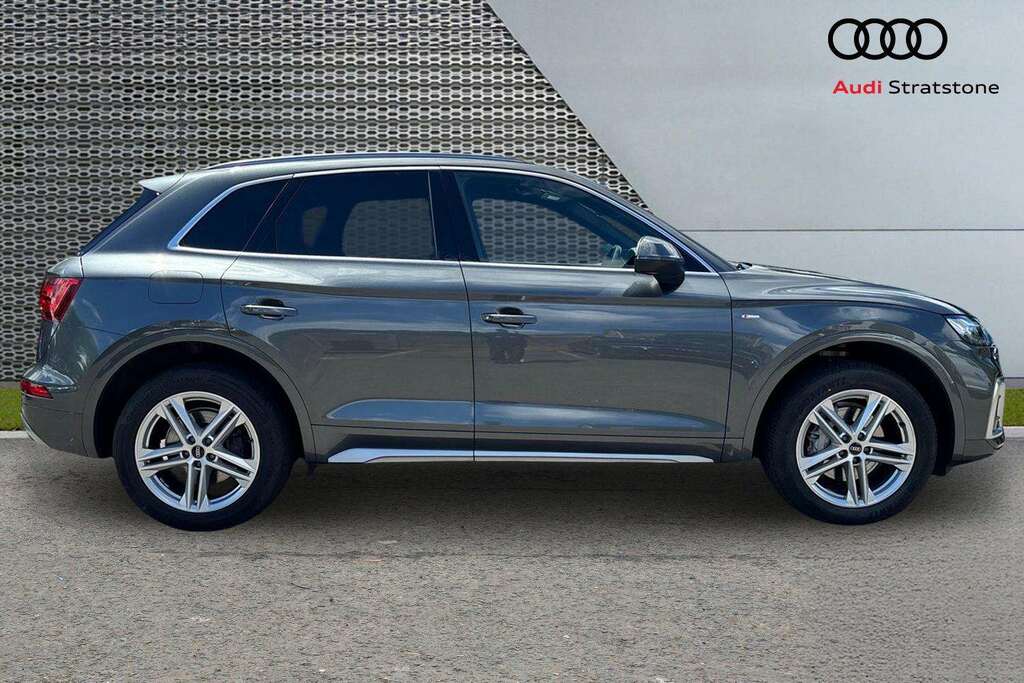 Audi Q5 40 Tdi Quattro S Line S Tronic 2023 VN23PVV Grey #3