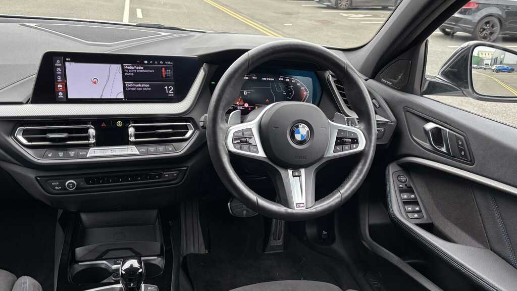 BMW 1 Series M135i Xdrive Step 2024 FD24NZV White #5
