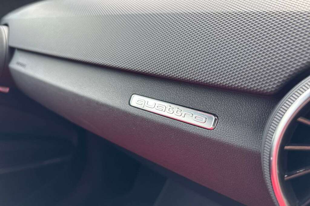 Audi TTS Tfsi Black Edition Blue #34