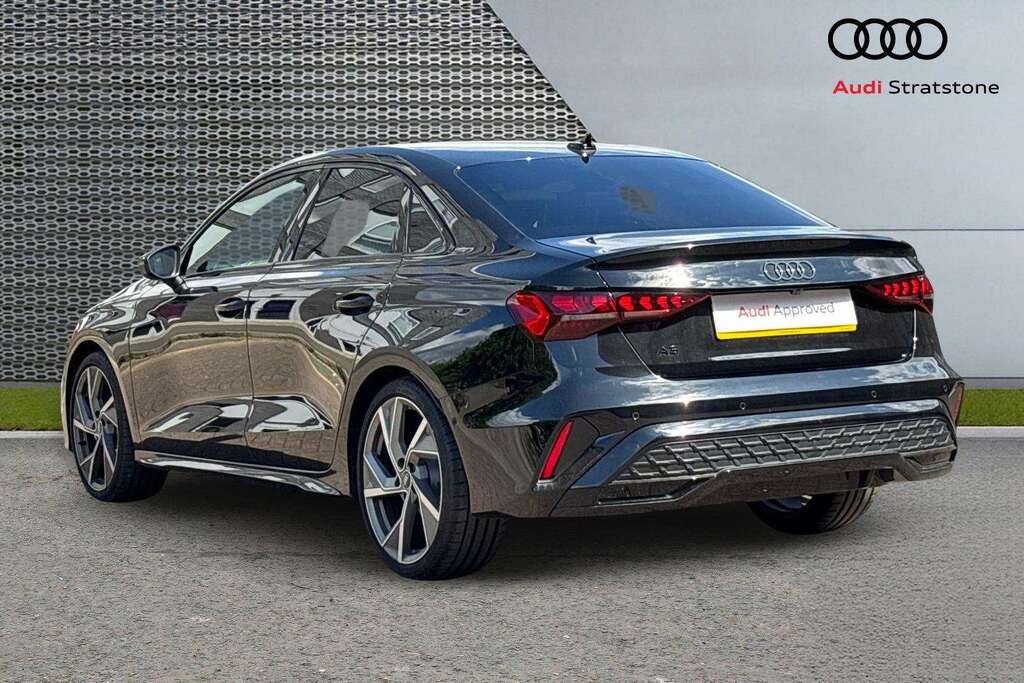 Audi A3 1.5 Tfsi 150 Black Edition S Tronic 2026 #3