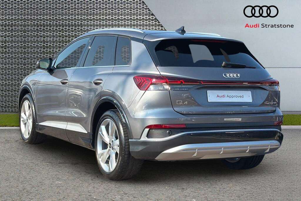 Audi Q4 E Tron 150Kw 40 63Kwh S Line Leather 2026 Grey #3