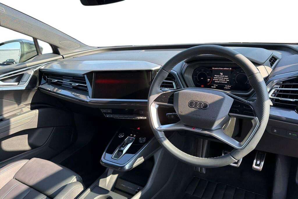 Audi Q4 E Tron 150Kw 40 63Kwh S Line Leather 2026 Grey #5