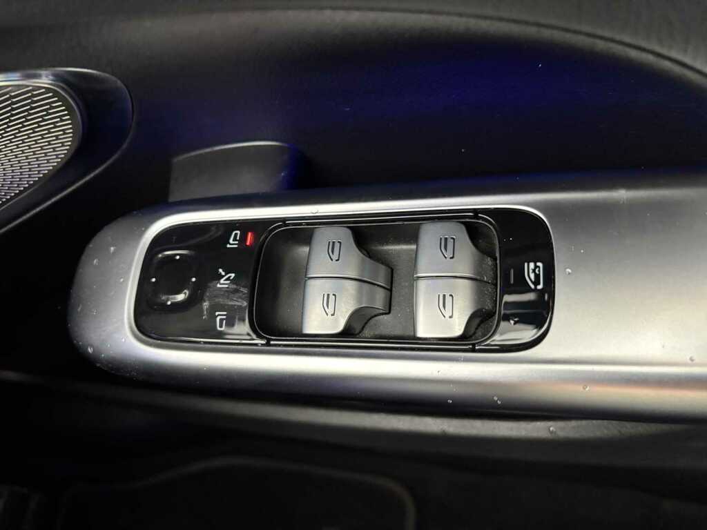 Mercedes-Benz C Class 2.0 C63 6.1Kwh Amg S E Performance Night Edition Black #16