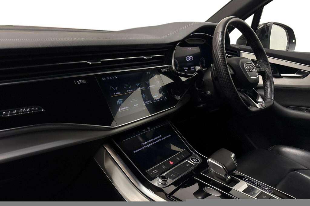 Audi Q7 55 Tfsi Quattro S Line Tiptronic 2023 Black #2