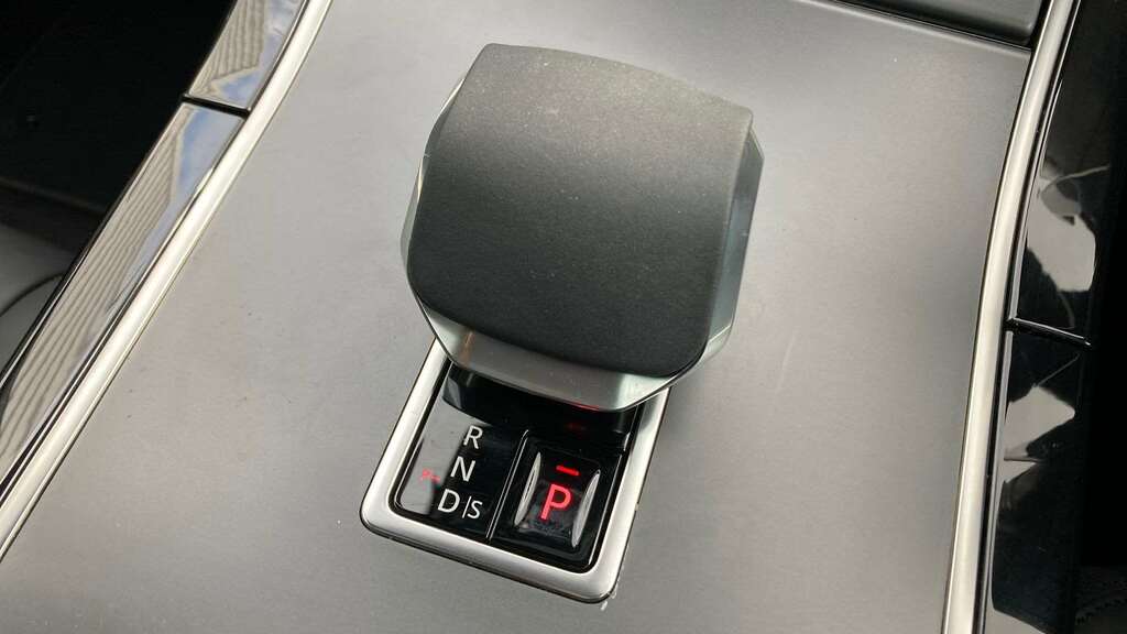 Land Rover Range Rover Evoque 1.5 P270e Dynamic Se Black #7