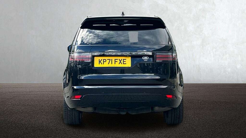 Land Rover Discovery 3.0 D300 R-dynamic Hse 2021 Black #4
