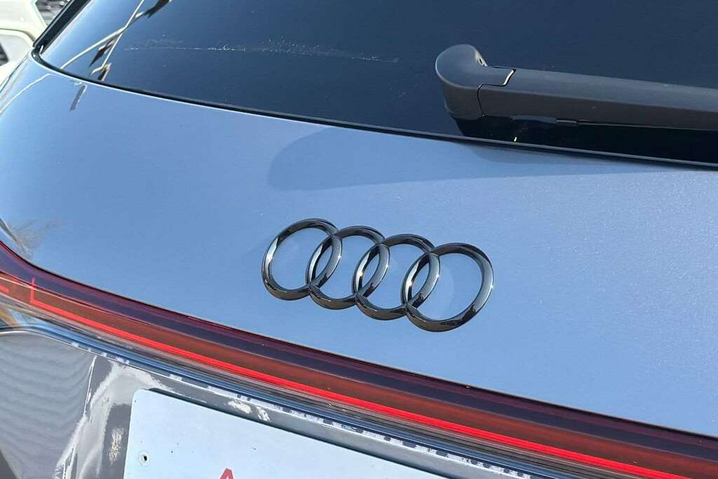 Audi Q4 E Tron 150Kw 40 63Kwh S Line Leather Black #11