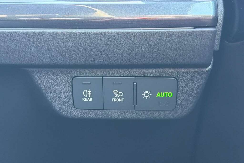 Audi Q4 E Tron 150Kw 40 63Kwh S Line Leather Black #27
