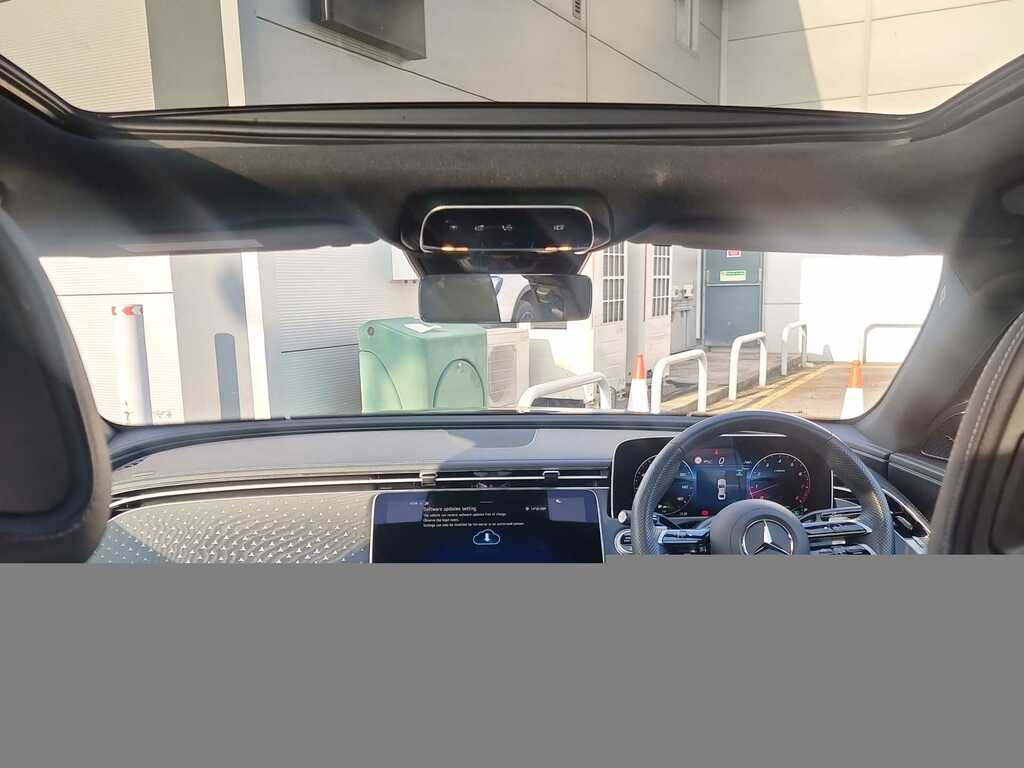 Mercedes-Benz E Class E300e Urban Edition 9G-tronic Black #11