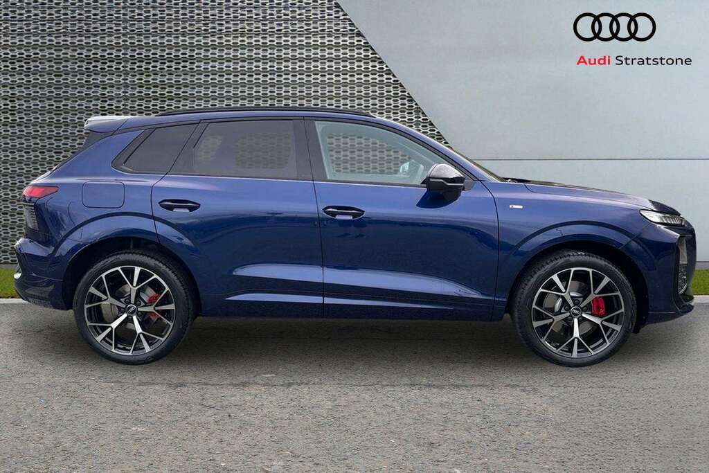 Audi Q3 2.0 Tfsi Quattro Edition 1 S Tronic 2026 #4