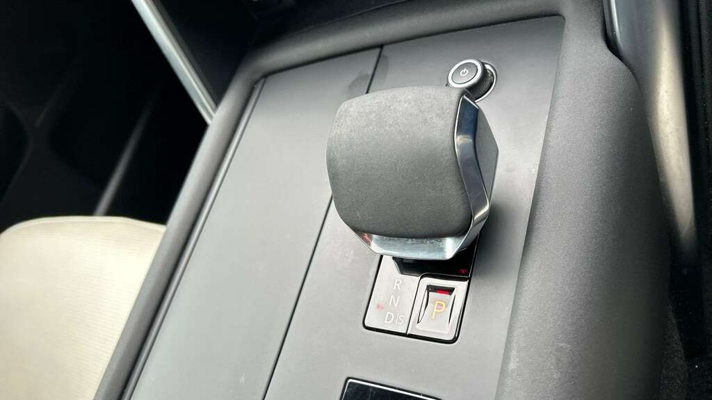 Land Rover Discovery 3.0 D300 R-dynamic Se Brown #13