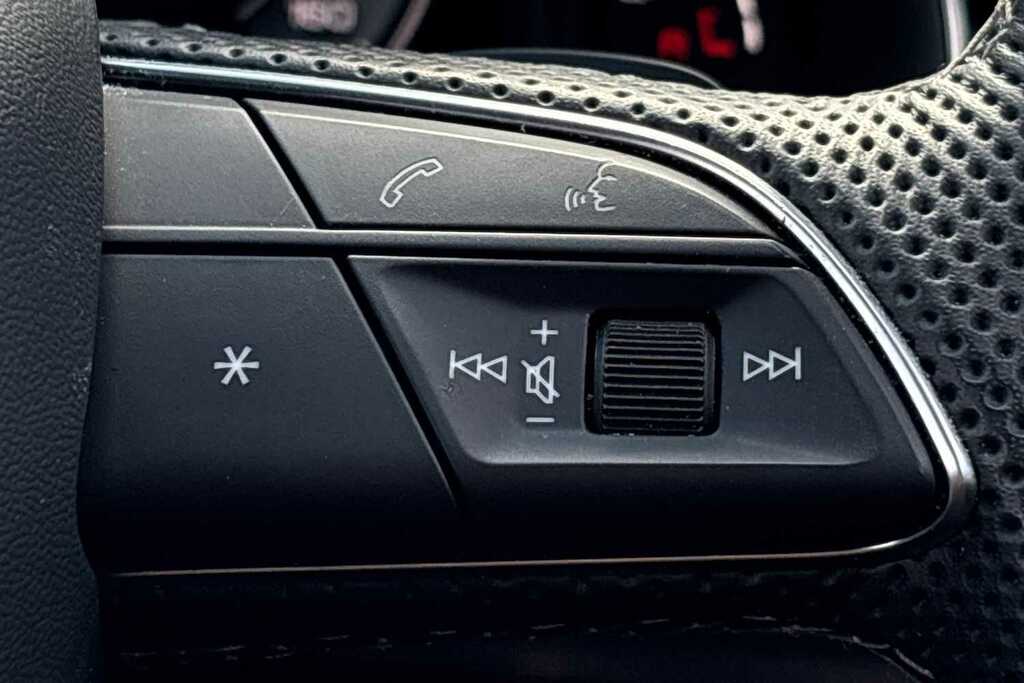 Audi Q8 Black Edition Tfsi 507 Ps Tiptronic Black #15