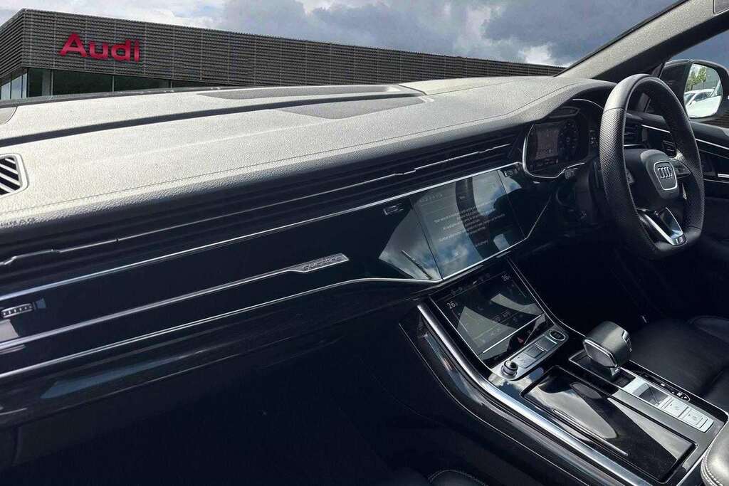 Audi Q8 50 Tdi Quattro S Line Tiptronic Leather 2023 Black #2