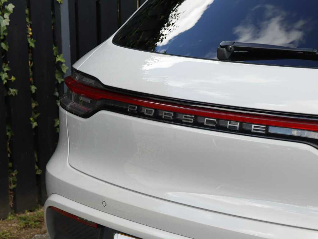 Porsche Macan 4S #29