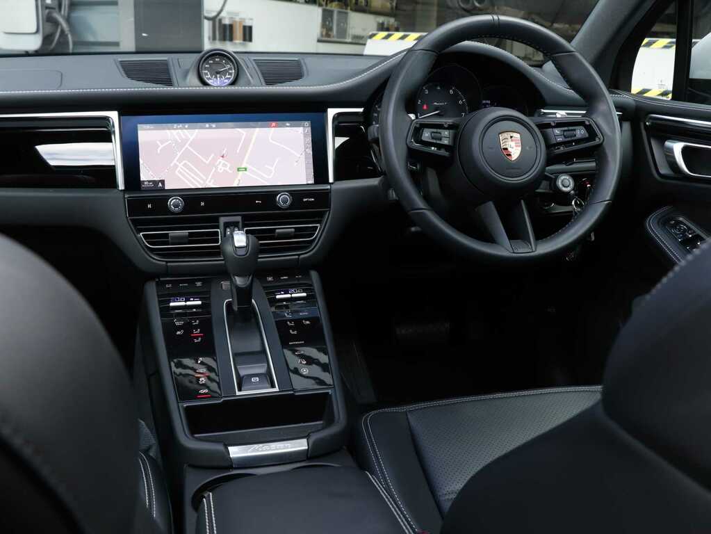 Porsche Macan 4S #11