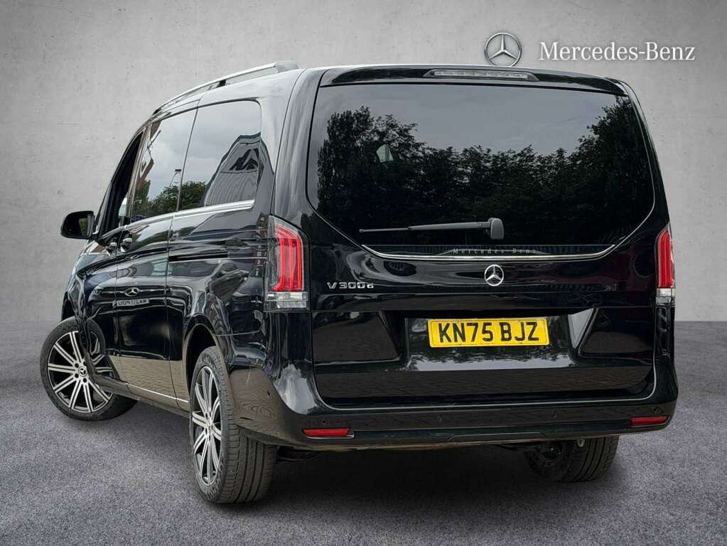 Mercedes-Benz V Class V300 D Premium 9G-tronic Extra Long 2025 Black #2