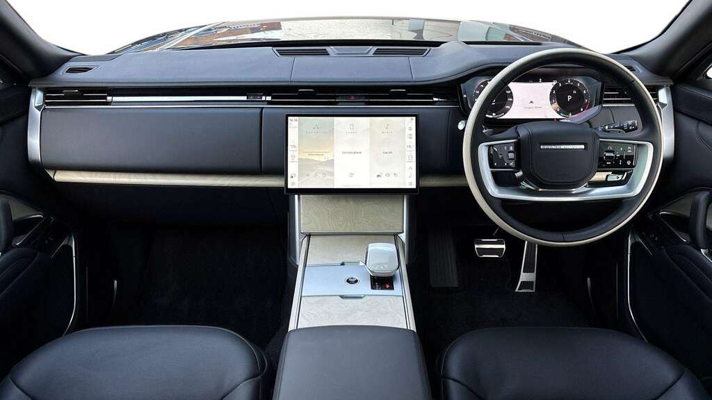 Land Rover Range Rover P400 7 Seats #9