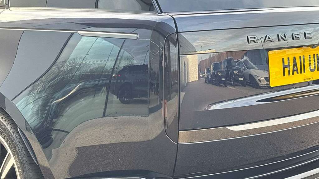 Land Rover Range Rover P400 7 Seats #18
