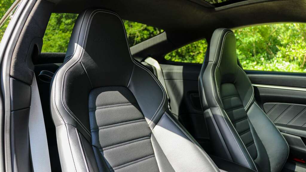 Porsche 911 911 T S S-a Black #10
