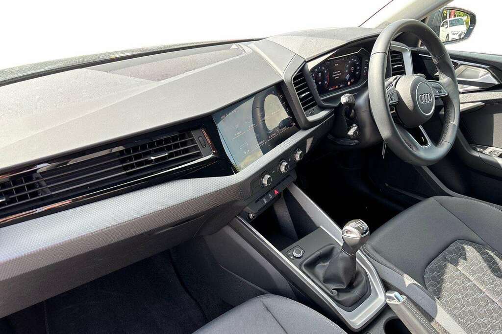 Audi A1 25 Tfsi Sport 2024 Grey #3