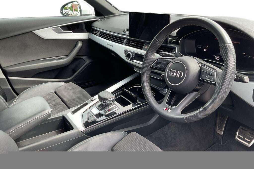 Audi A4 40 Tdi Quattro S Line S Tronic 2020 White #5