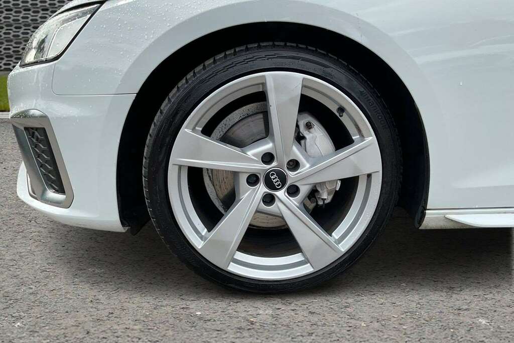 Audi A4 35 Tdi S Line Black #10