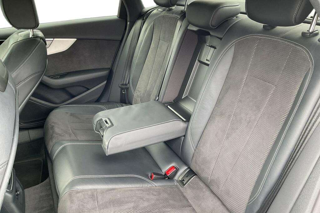 Audi A4 35 Tdi S Line Black #21