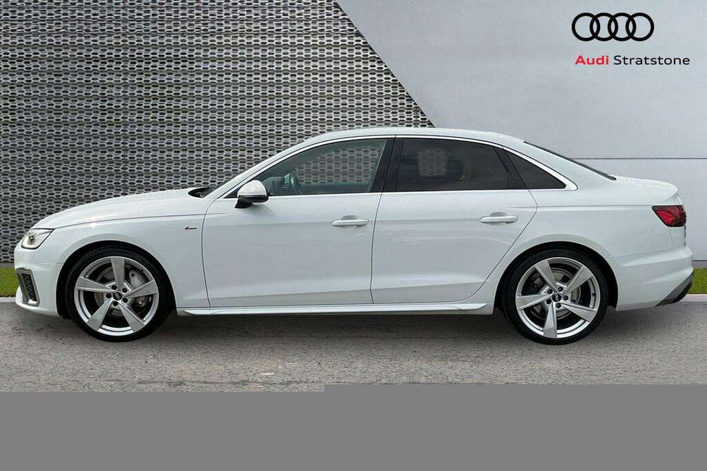 Audi A4 35 Tdi S Line Black #7